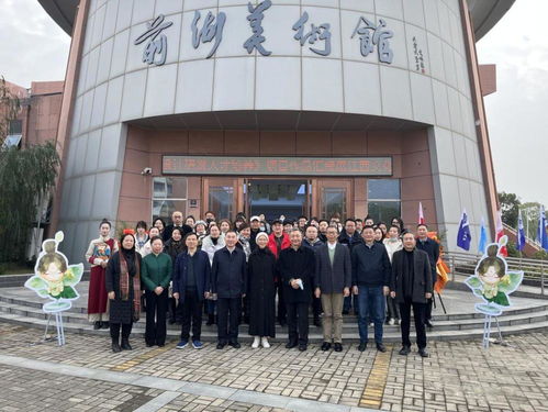 江西文化艺术基金 互联网 背景下江西夏布文创产品设计研发人才培养 项目举办成果汇报展