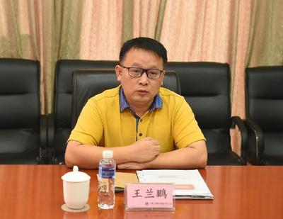 湖南省邵阳市大祥区区委常委、统战部长王兰鹏一行赴中建交通考察